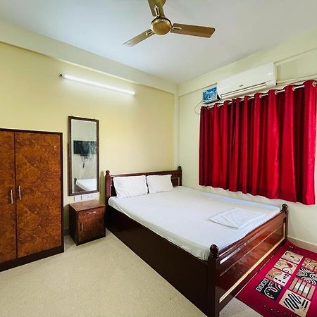 Hotel Lovely Star Inn ! Пури Екстериор снимка